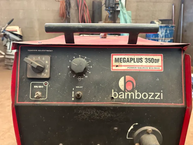 MÁQUINA DE SOLDA MIG MAG BAMBOZZI