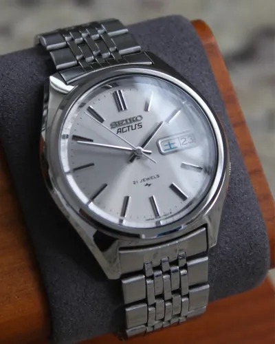 Seiko Actus *
