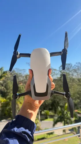DRONE MAVIC AIR