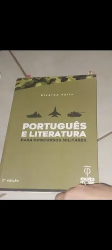 Livro de português para concursos militares