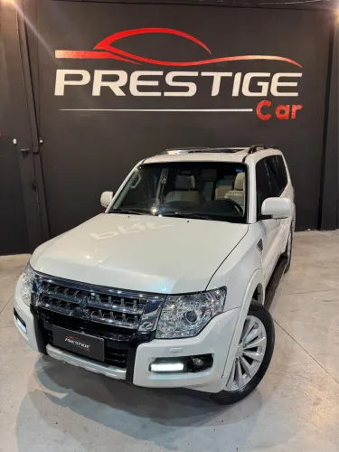 Mitsubishi Pajero HPE Full 3.2 4X4 T.i.dies. 5P AUT 2017