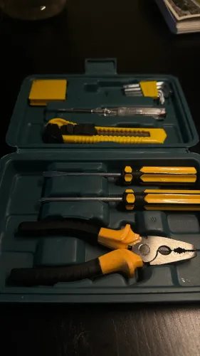 Maleta de ferramentas com 11 peças (Leia a descrição)