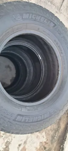Pneu michelin 265 70 16