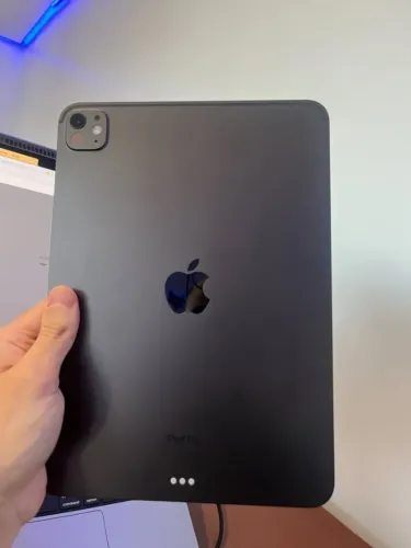 Ipad PRO M4, 2024, 11" 256gb, 92% de bateria (em perfeito estado de conservação)