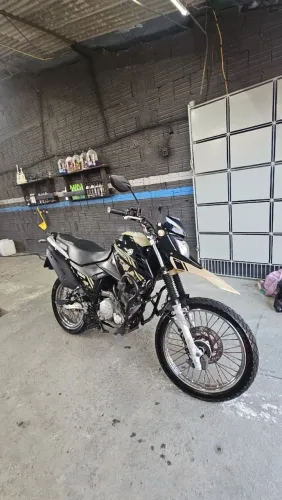 Crosser z 2022