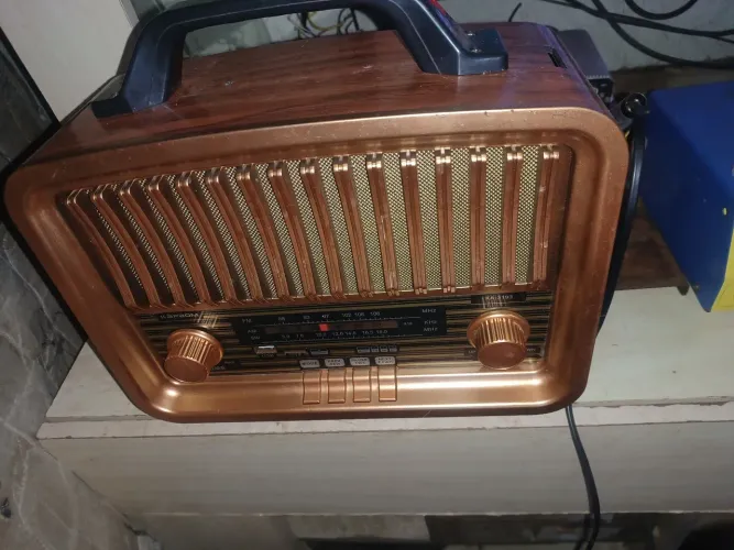 Radio Retro 