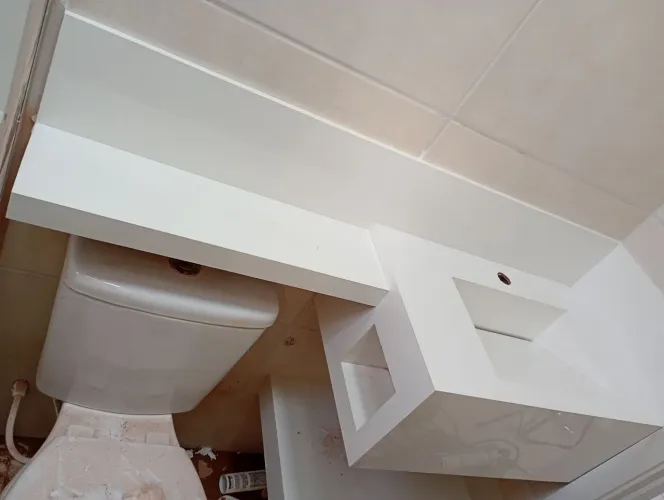Piá em porcelanato pra banheiro sobre medida