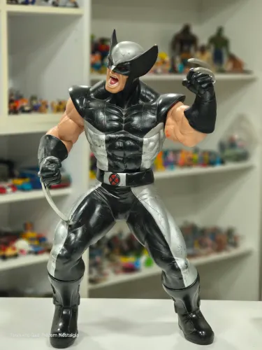 Boneco Wolverine Grande Mimo 45cm