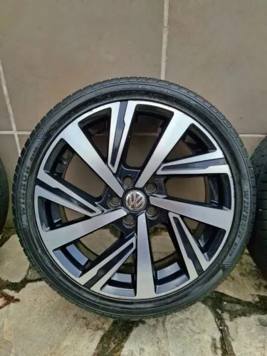 Jogo de rodas 17 5 100 