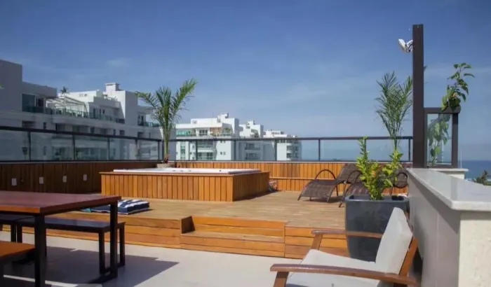 Cobertura Av. Lúcio Costa Posto 6 / 334m2