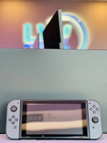 Nintendo Switch V2 - Loja LW Tech