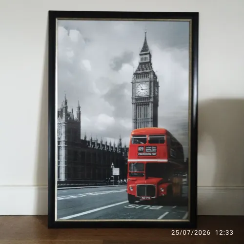 Quadro grande tamanho 70x100 cm com imagem clássica de Londres (Big Ben e Ônibus Vermelho)