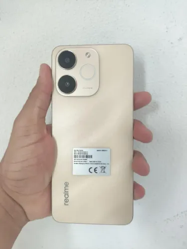 REALME NOTE 70