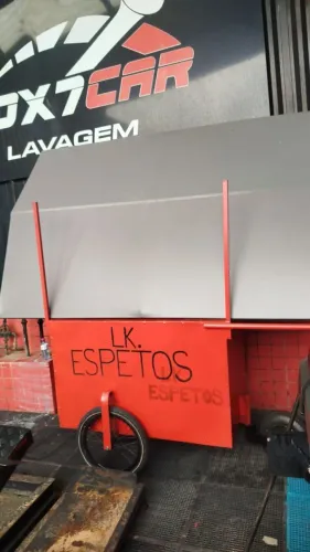 Vendo carrinho de churrasco, ou da maneira que você queira usar.