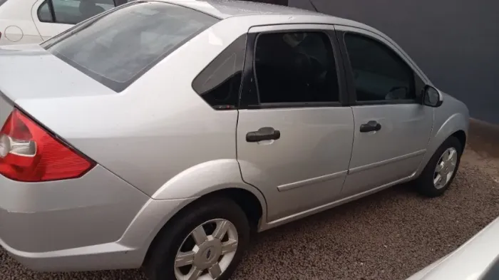 Ford Fiesta Sed. Supercharger 1.0 8V 4P 2005