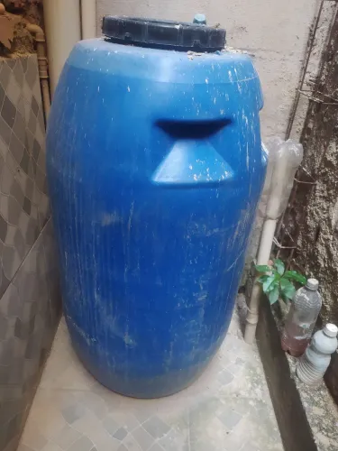 Vendo galão 