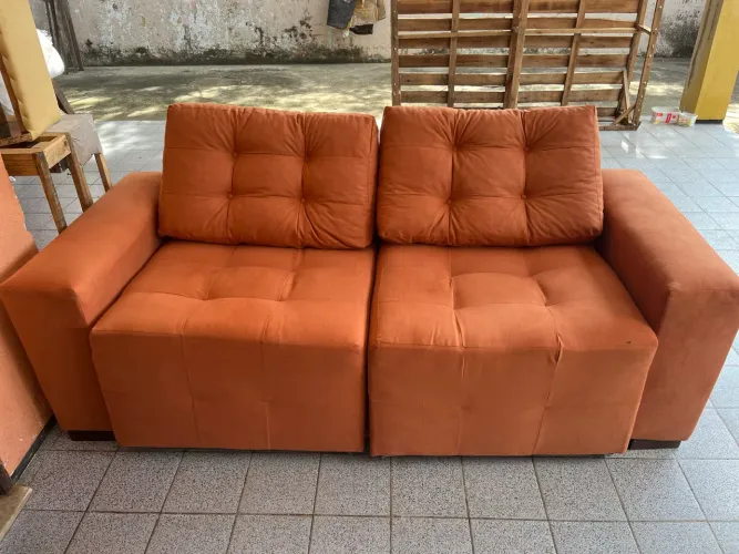 Sofá retrátil dois lugares grande