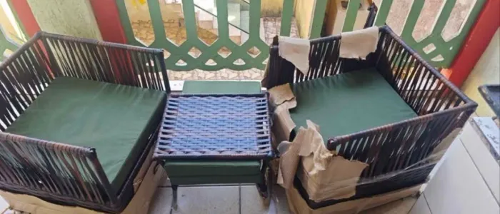 Cadeiras + mesa central