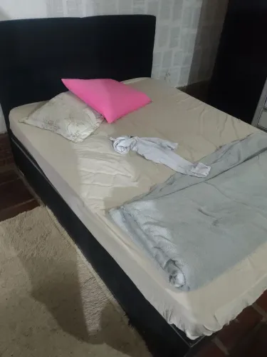Cama box com colchão e cabeceira 