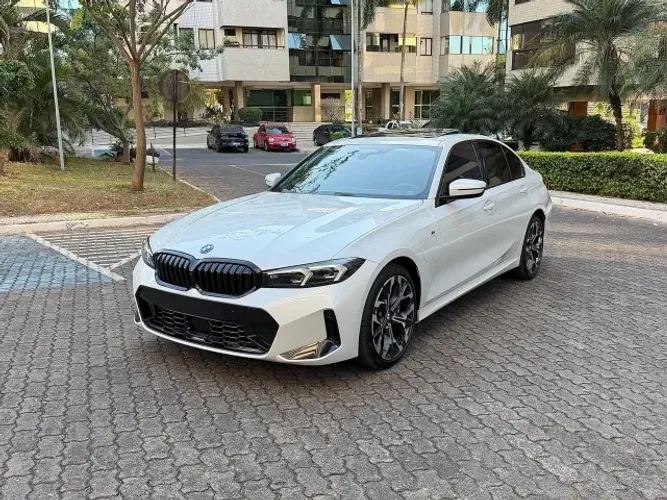 BMW 330E M Sport 2.0 Turbo Híbrido AU 2025