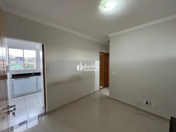 Apartamento com 2 quartos sendo 1 suíte, disponível para locação e venda no bairro Santa M
