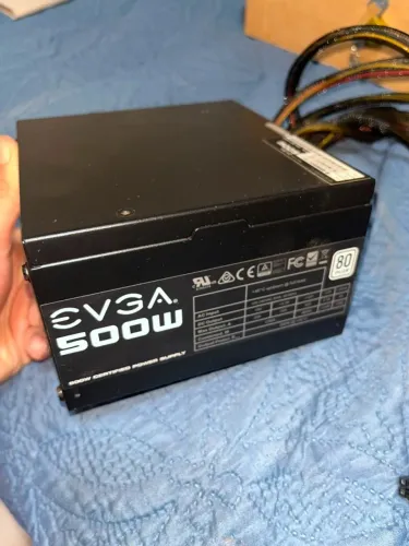 Fonte ATX EVGA 500W Reais 80 Plus (Modelo: 100-W1-0500)