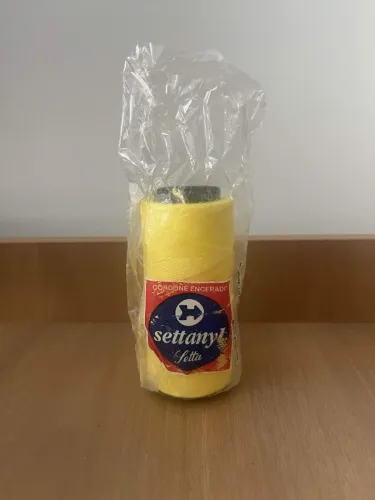 Cordão Poliester encerado Settanyl amarelo 100g - nunca usado