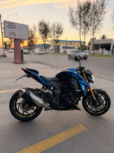GSX-S 750cc 2024 (NAO ACEITO TROCAS)