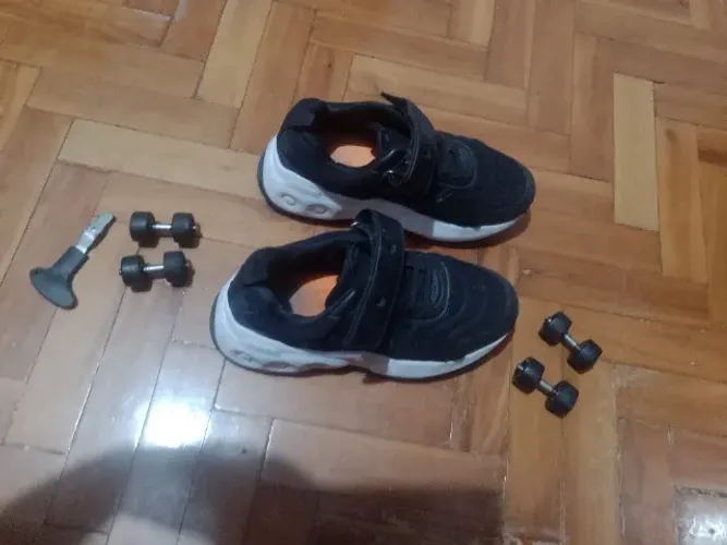 Tenis Bibi com rodinhas 