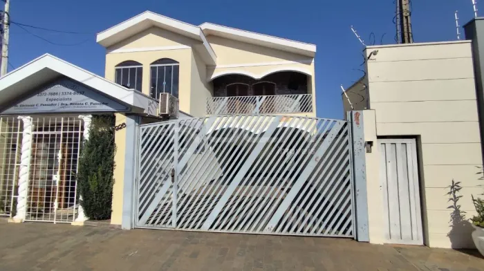 Sobrado para Alugar na Vila Boa Vista em São Carlos - Conforto e Sofisticação