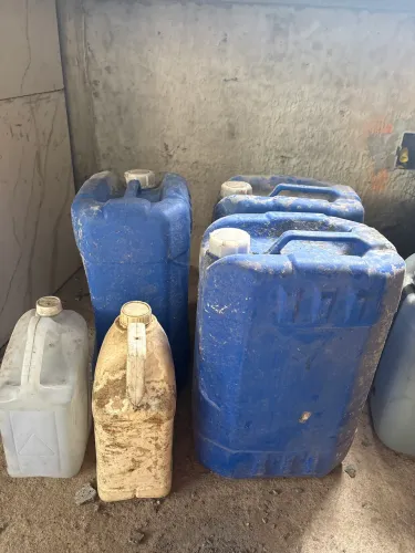 Bombonas Plásticas 20 Litros com Tampa + Galões - Lote Completo