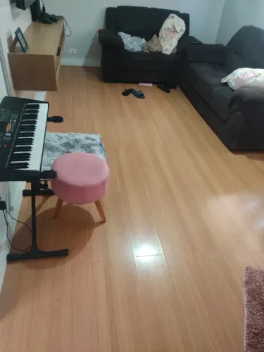 Piso laminado usado 