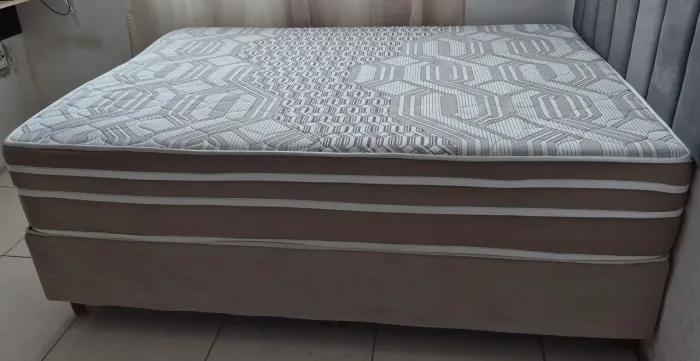 Cama box casal