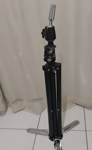 Tripé cabeça boneco