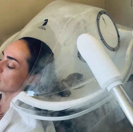 Vende-se vapor de ozônio (quente e frio) + cúpula lavatório 