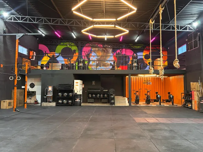 Vende-se Box de crosstraining porteira fechada!