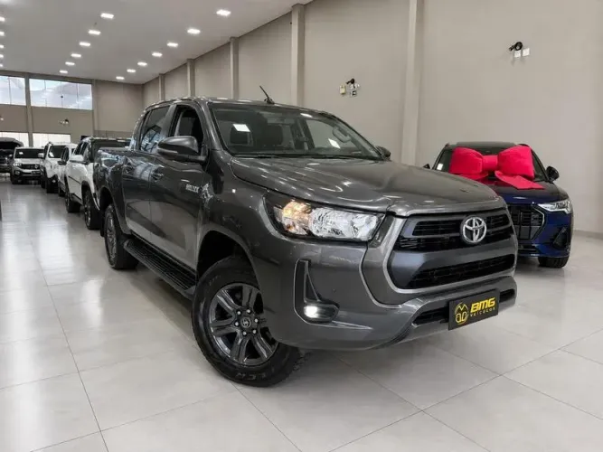 Toyota Hilux CD SR 4X4 2.8 TDI Diesel Aut. 2024