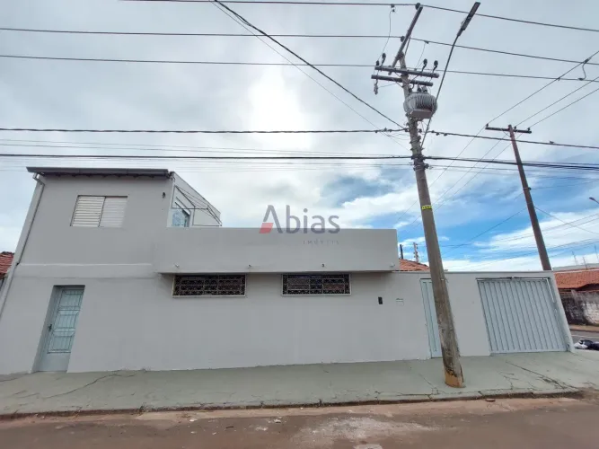 Casa em Jardim Beatriz - São Carlos