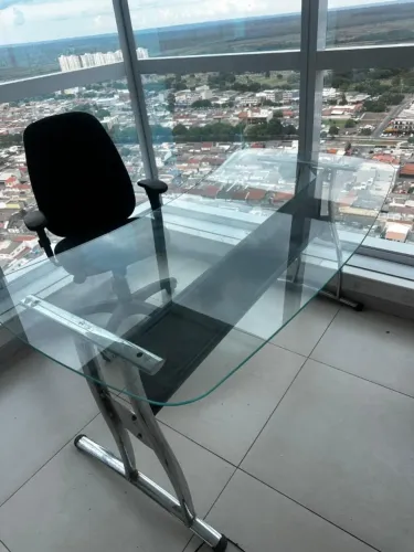 Mesa Executiva em Vidro temperado