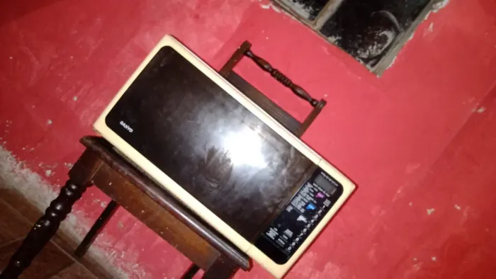 Vende-se esse microondas quem quiser é só entrar em contato