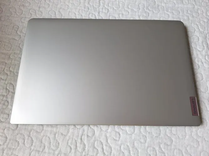 Notebook Lenovo Ideapad 1 15IAU7 (Novo)