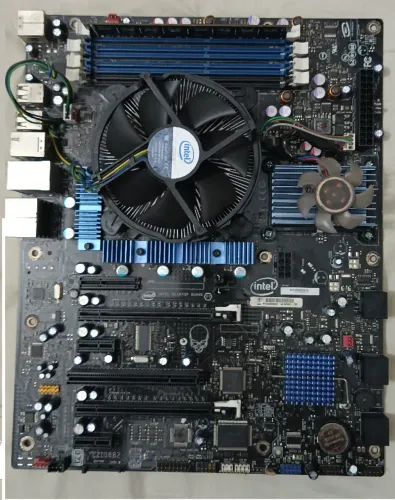KIT i7 950 3.6GHZ Placa Mãe Intel DX58SOLga 1366 + 4GB RAM DDR3 + COOLER FUNCIONANDO