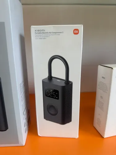 Xiaomi Portable Elétric Air Compressor 2