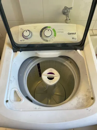 Máquina de Lavar Consul 9kg com Dosagem Extra Econômica e Ciclo Edredom - Branca