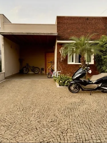 Casa Térrea a Venda no Condomínio Ilha das Águas - Salto