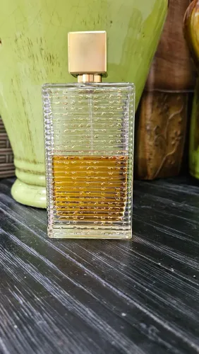 CINÈMA YSL FRASCO DE 100ML ( Volumetria conforme a foto).
