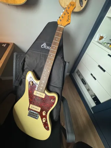Guitarra Tagima Woodstock Tw-61 Jaguar Olympic White