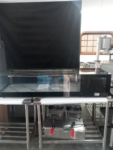NZ. Vitrine refrigerada bancada sushi 1,50m Gelopar 