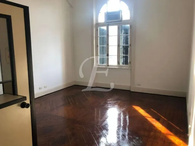 Sala, 39 m² - venda por R$ 120.000,00 ou aluguel por R$ 750,00/mês - Centro - Santos/SP