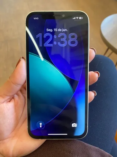 iPhone 12 